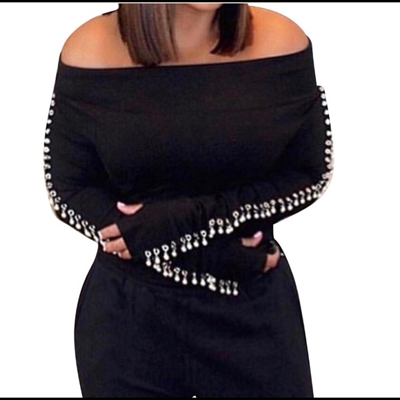 Beulah Tops - ‼️SOLD‼️ Girls & Pearls Off Shoulder Top by Beulah